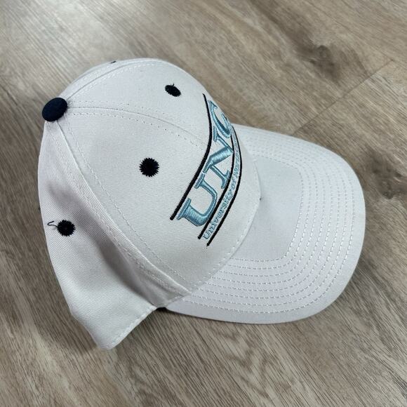 UNC North Carolina Tar‎ Heels Hat Snapback College White The Game Bar Line Cap - Picture 8 of 8